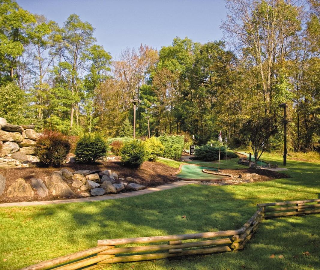 Pocono Villas Resort East Stroudsburg Exterior photo